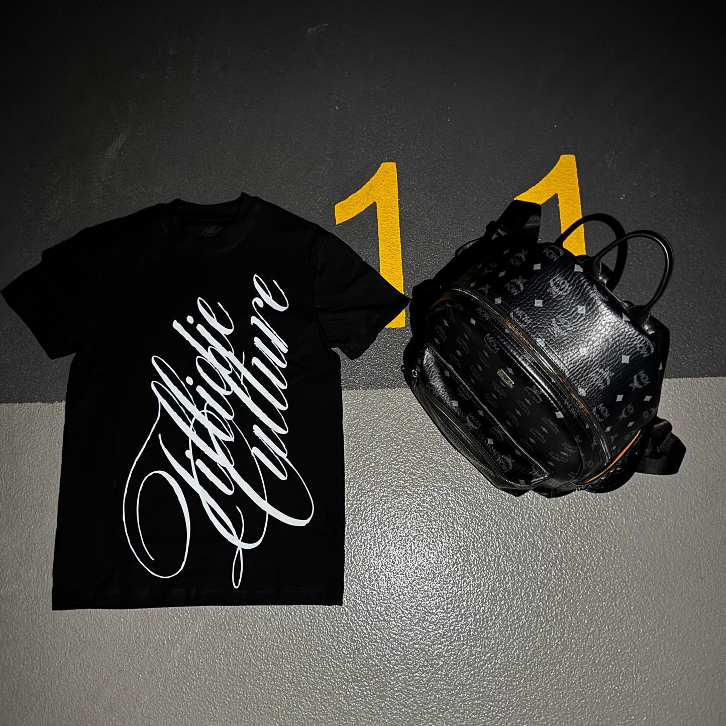 SIDE LOGO TEE BLACK